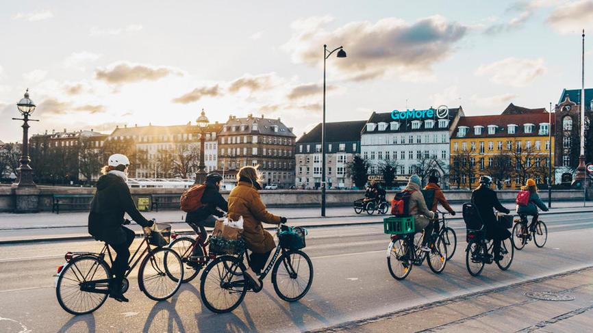 Kopenhagen: lossen fietsers de mobiliteitsknoop op? Kopenhagen: lossen fietsers de mobiliteitsknoop op?